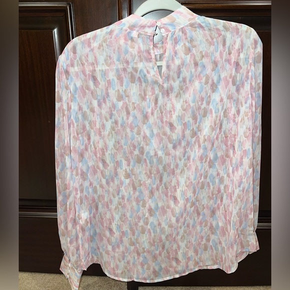 Colorful Blouse - Picture 2 of 2